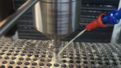 45號鋼研磨內孔，數控機床用60000轉高速電主軸