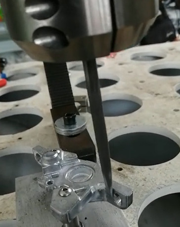氣動銼刀加工