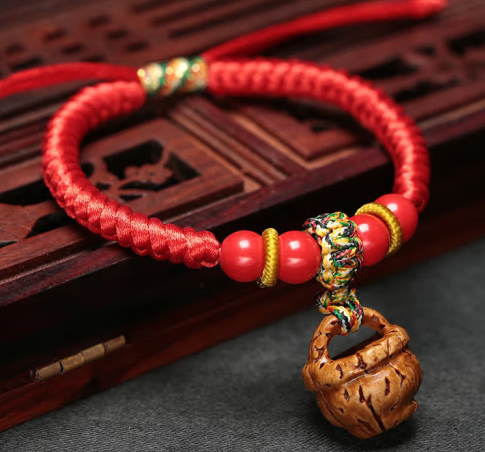 核飾品